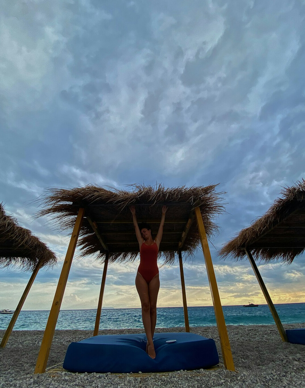 celebrity beach vacation